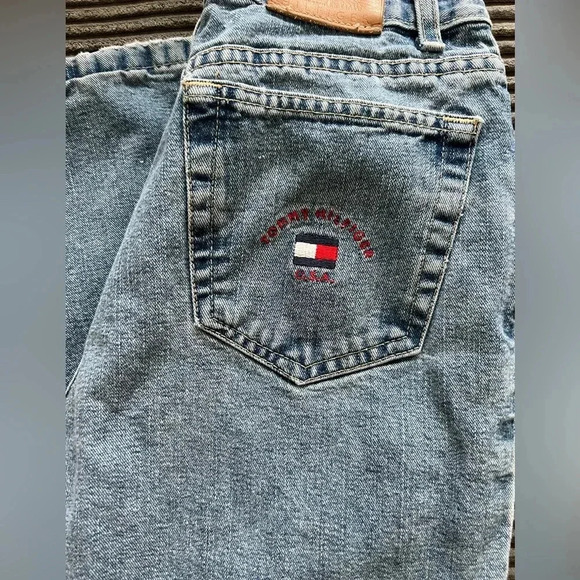 Tommy Jeans Light Wash - Size 4 - Picture 3 of 6